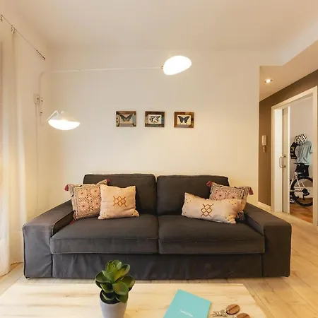 Bravissimo La Mora, Beautiful And Spacious Апартаменты