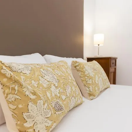 Bravissimo La Mora Apartment *